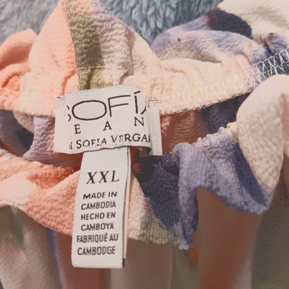 Sofia  Boho top - Picture 2 of 2